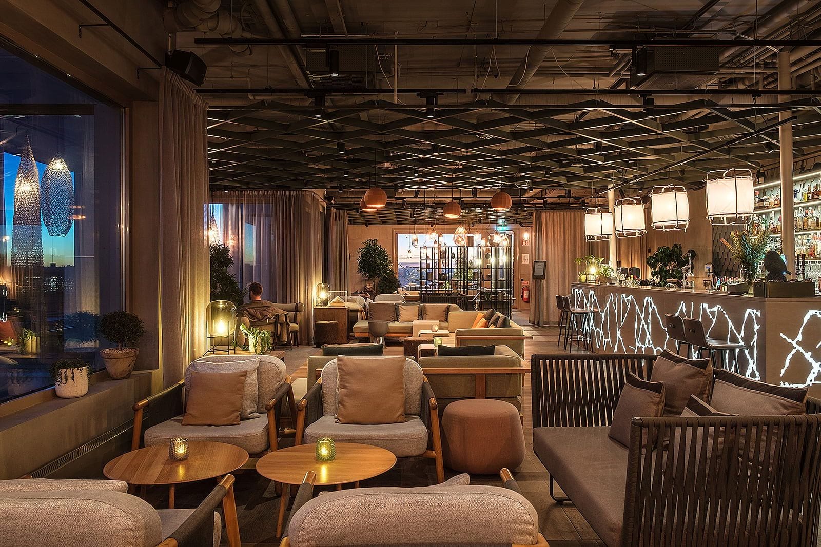 The Nest Cocktail Lounge – Utsikt