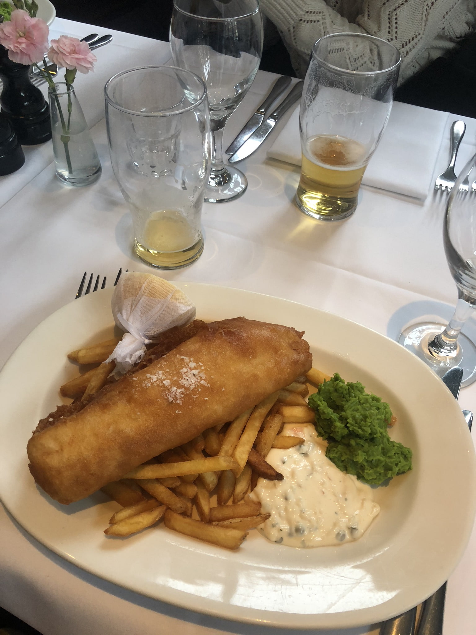 Fish & Chips – Photo from The Portman by Fredrik J. (17/05/2022)