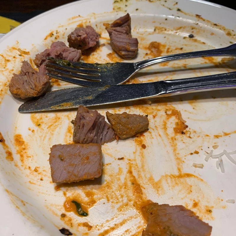 raw meat &ndash; Bild fr&aring;n Tre Indier av Sandra&nbsp;E. (2020-03-06)