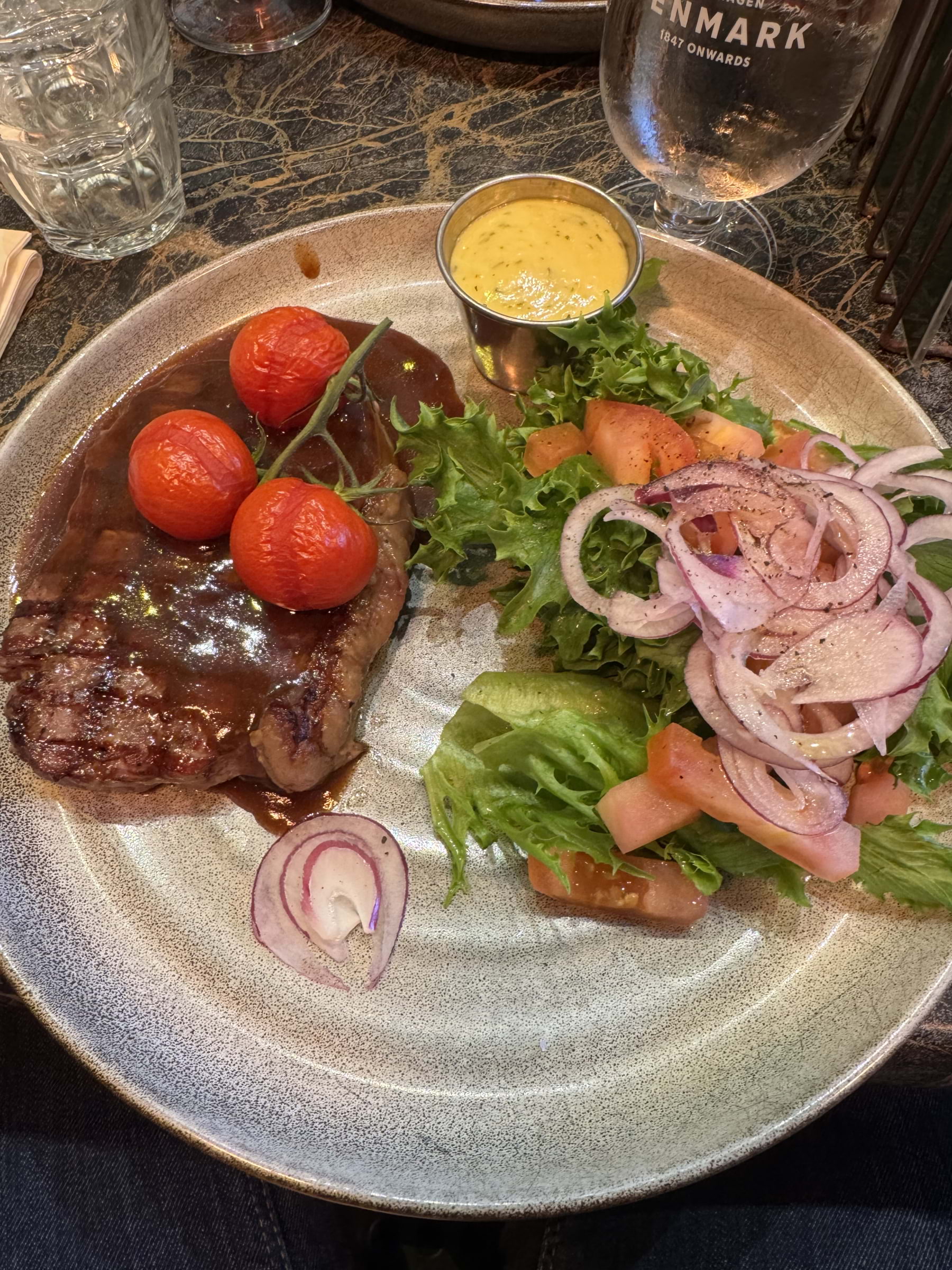 Photo from Harrys by Julia H. (03/11/2025)