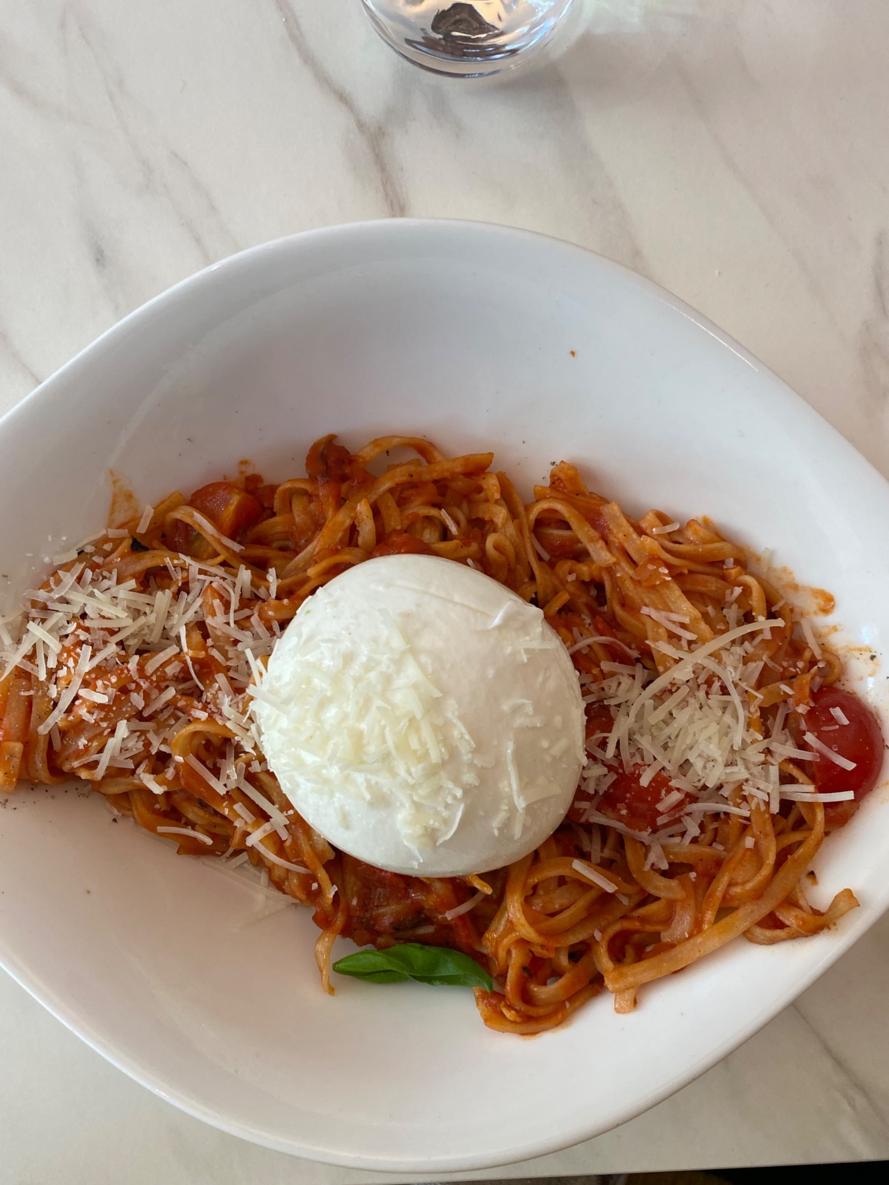 Chilli tomat pasta med burrata  – Bild från Vapiano Stureplan av Madiha S. (2022-05-14)