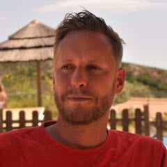 Jens W.